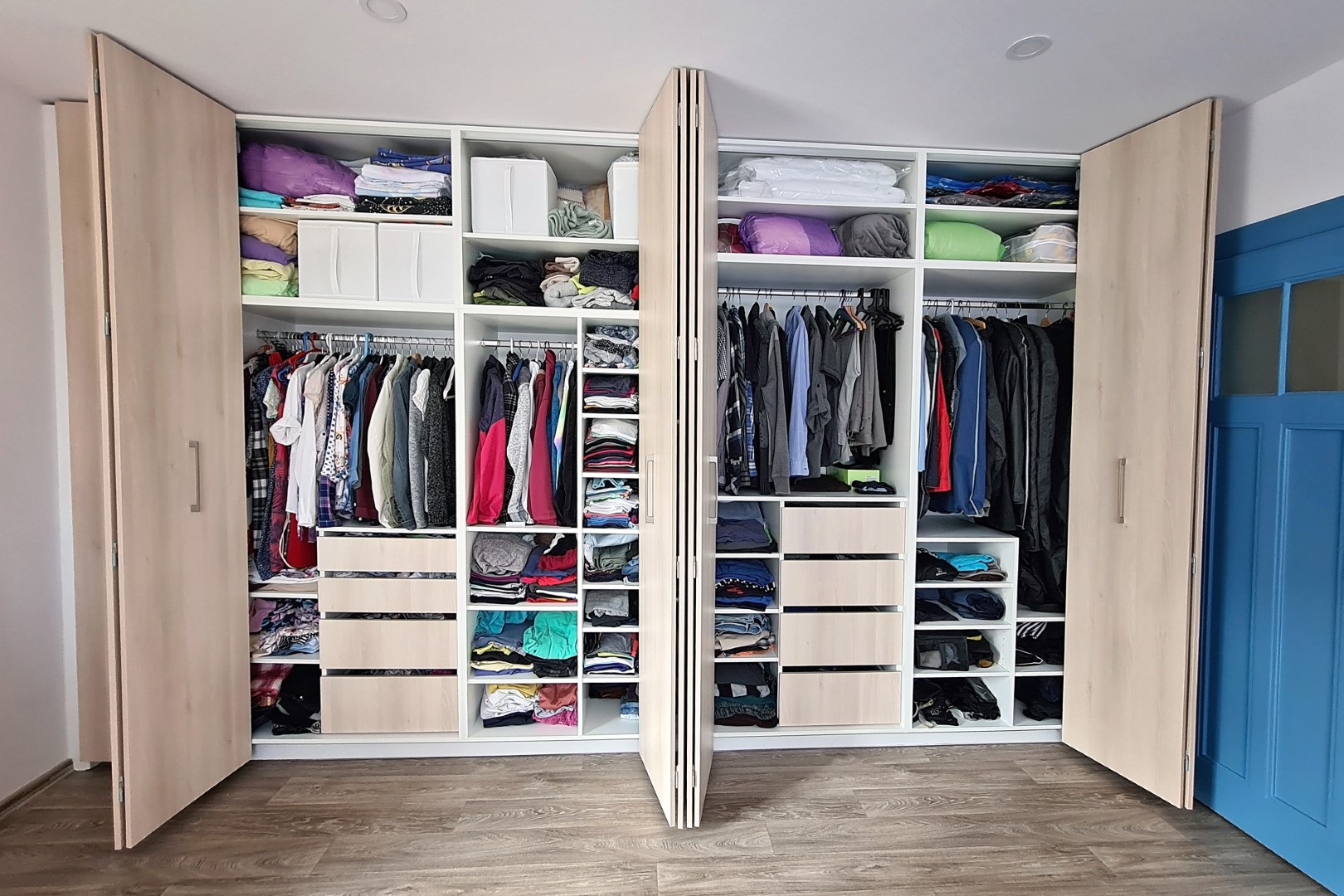 Náhledový obrázek galerie Adéla